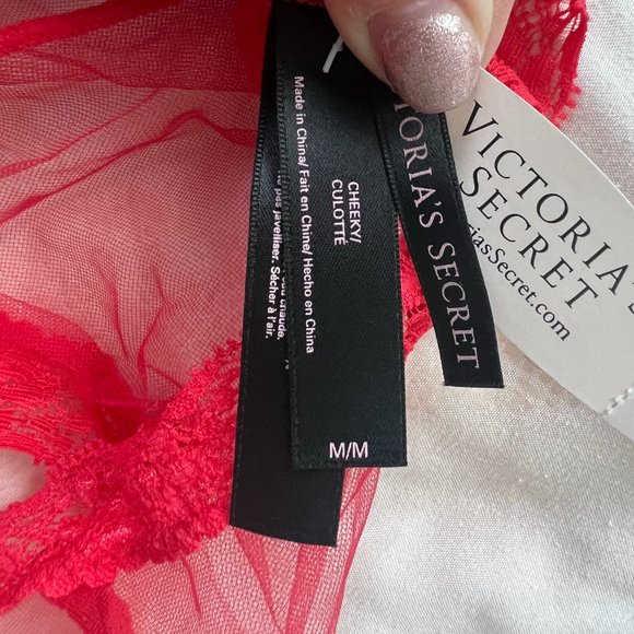 Victoria’s Secret cheeky red sequin sheer underwear panties size medium nwt - Picture 4 of 7